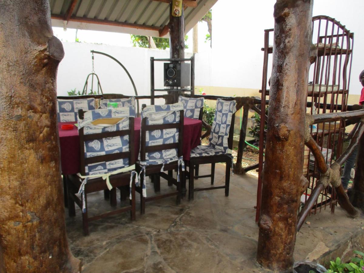 Simba Apartments Diani Beach Kültér fotó