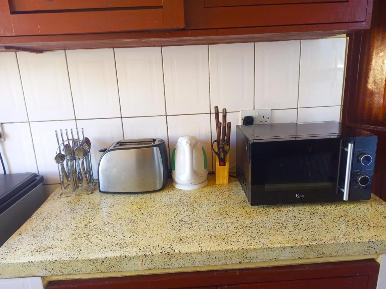 Simba Apartments Diani Beach Kültér fotó