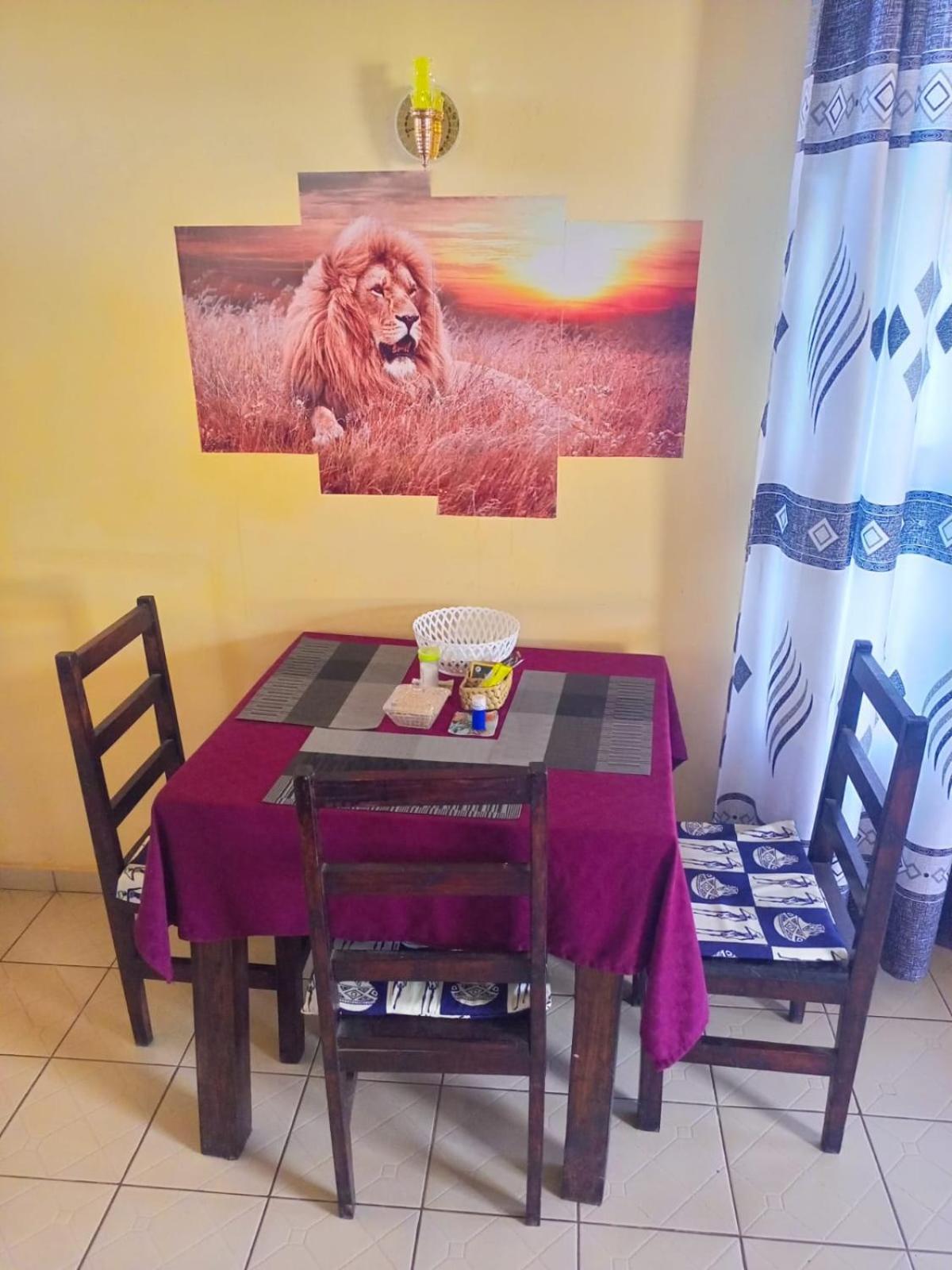 Simba Apartments Diani Beach Kültér fotó