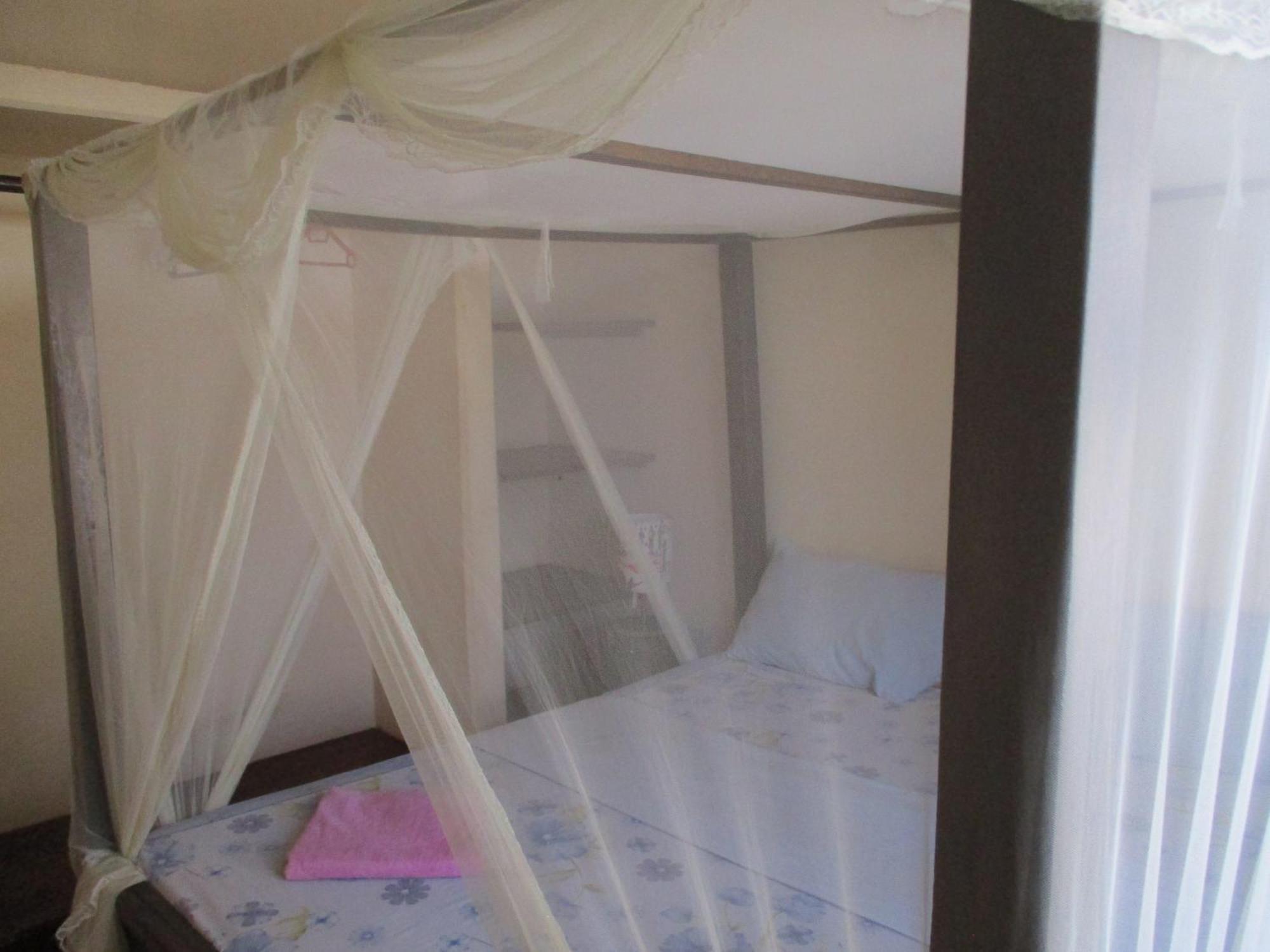 Simba Apartments Diani Beach Szoba fotó