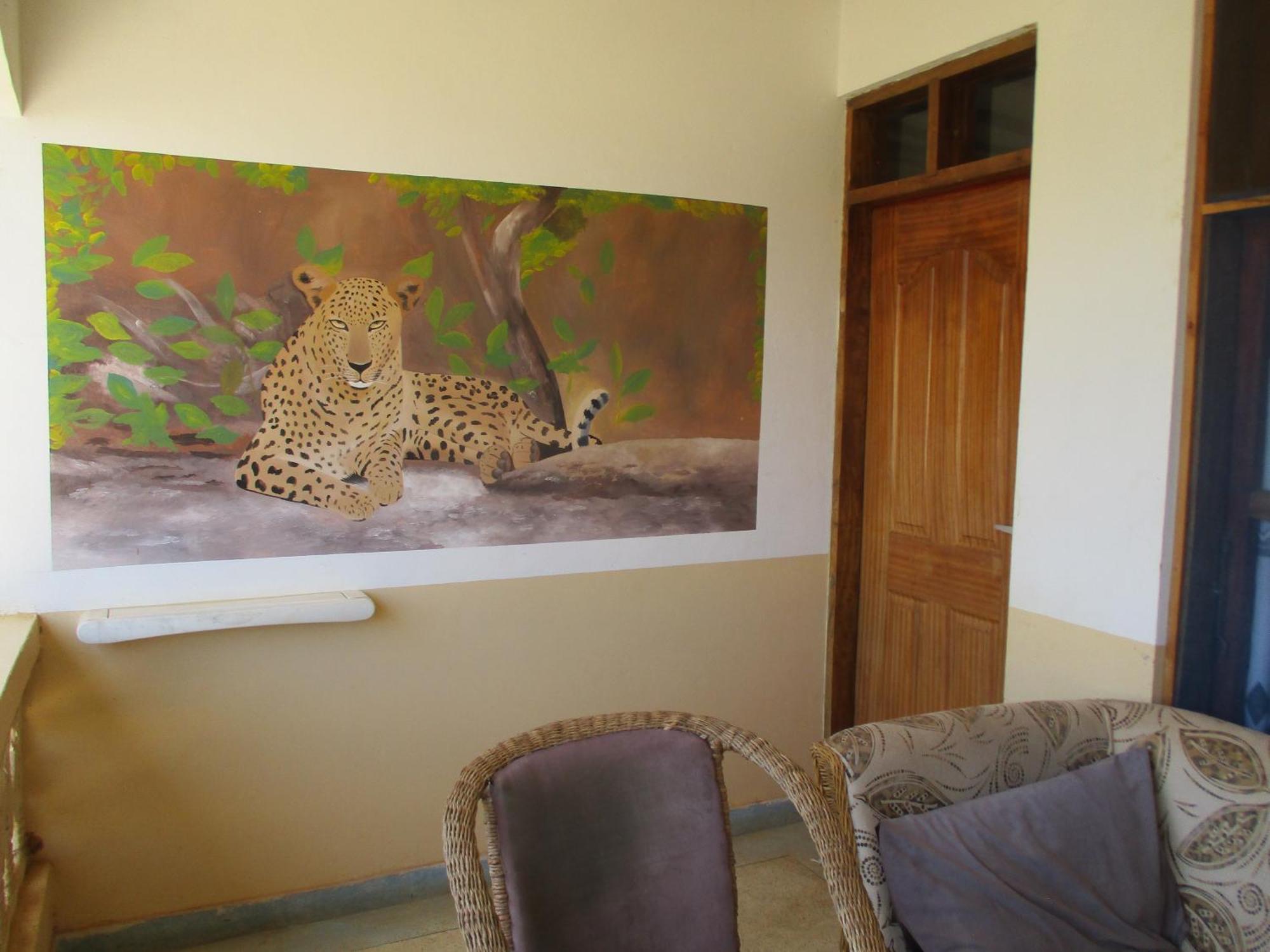 Simba Apartments Diani Beach Szoba fotó