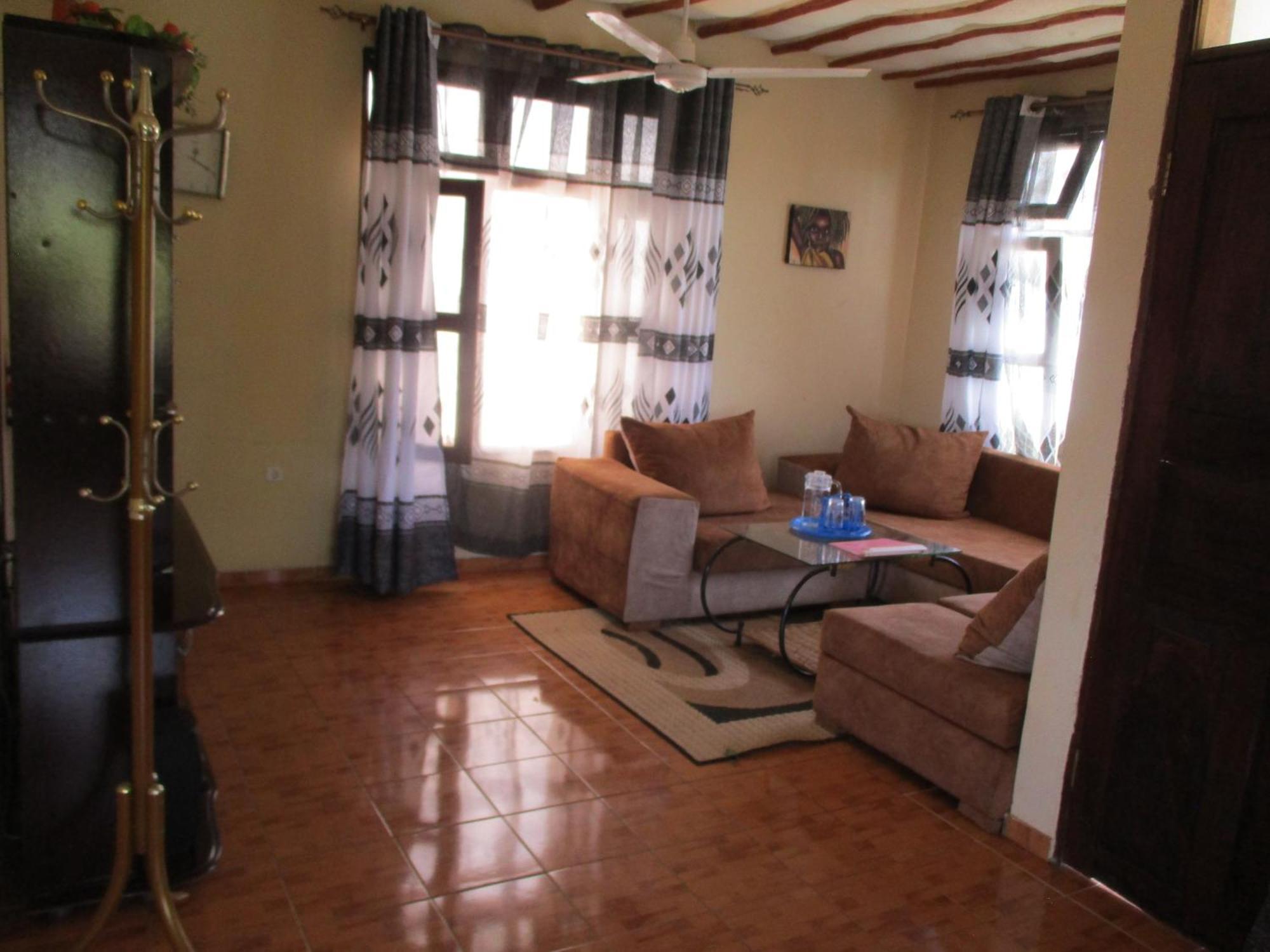 Simba Apartments Diani Beach Szoba fotó